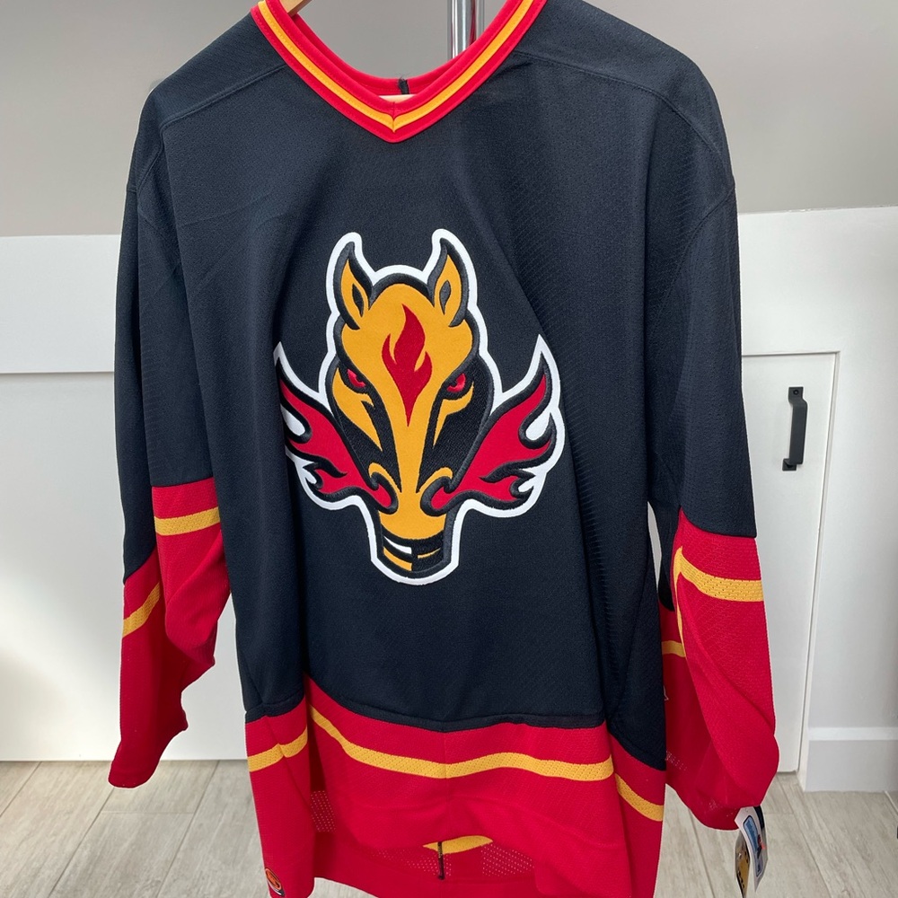 Calgary Flames Dion Phaneuf Signed Koho Hockey Jersey ‘05-‘06 Season-Size Large
